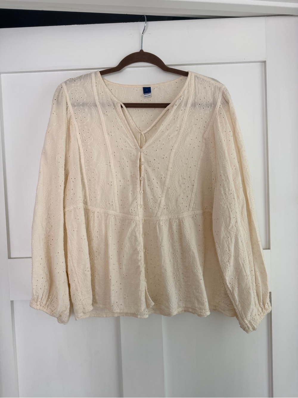 Old Navy Cream Oversized Embroidered Cutwork Tie-
Neck Blouse